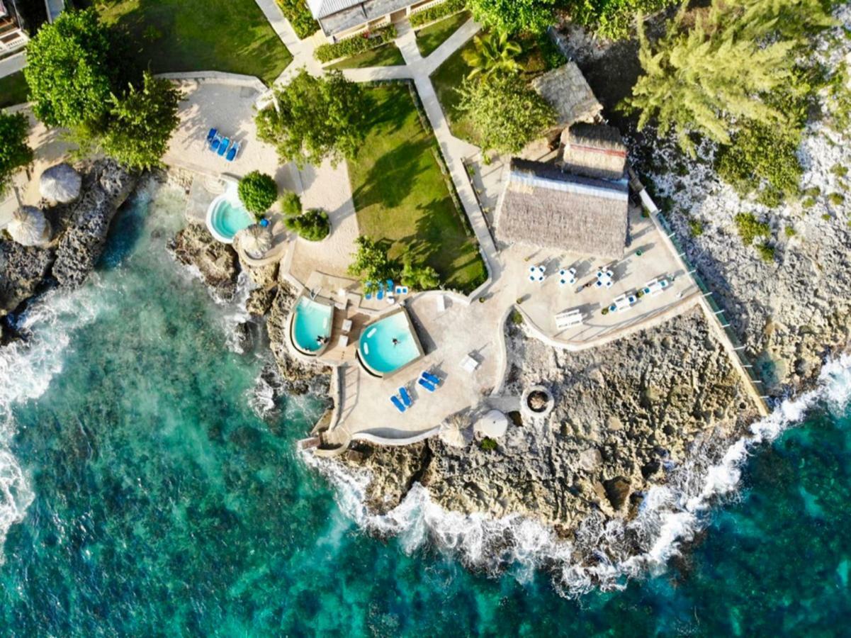 The Westender Inn Негрил Экстерьер фото